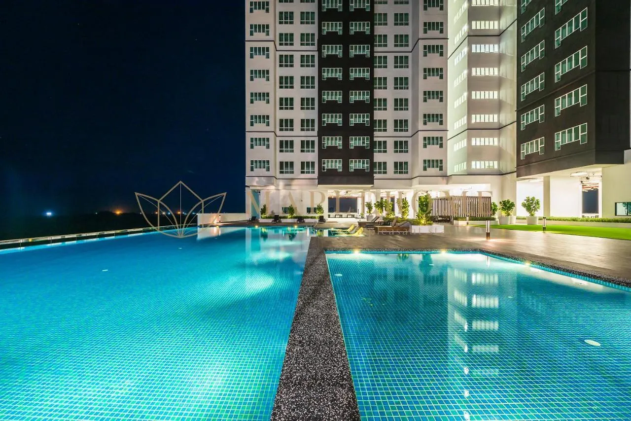 Amber Cove Premier Suites Melaka 0*, Malacca